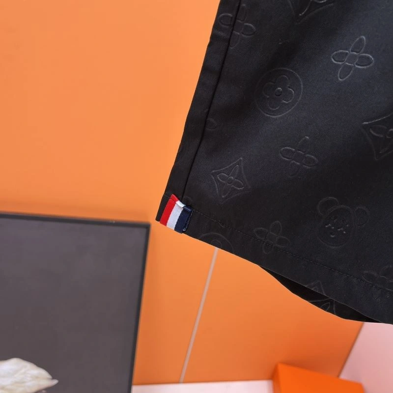 Louis Vuitton Short Pants Flexible 137355