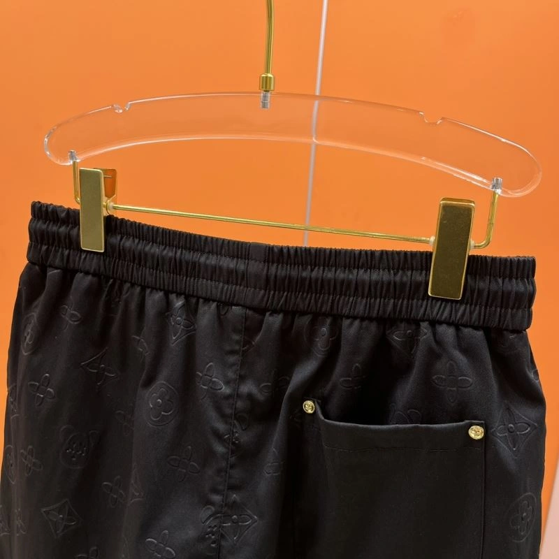 Louis Vuitton Short Pants Flexible 137355
