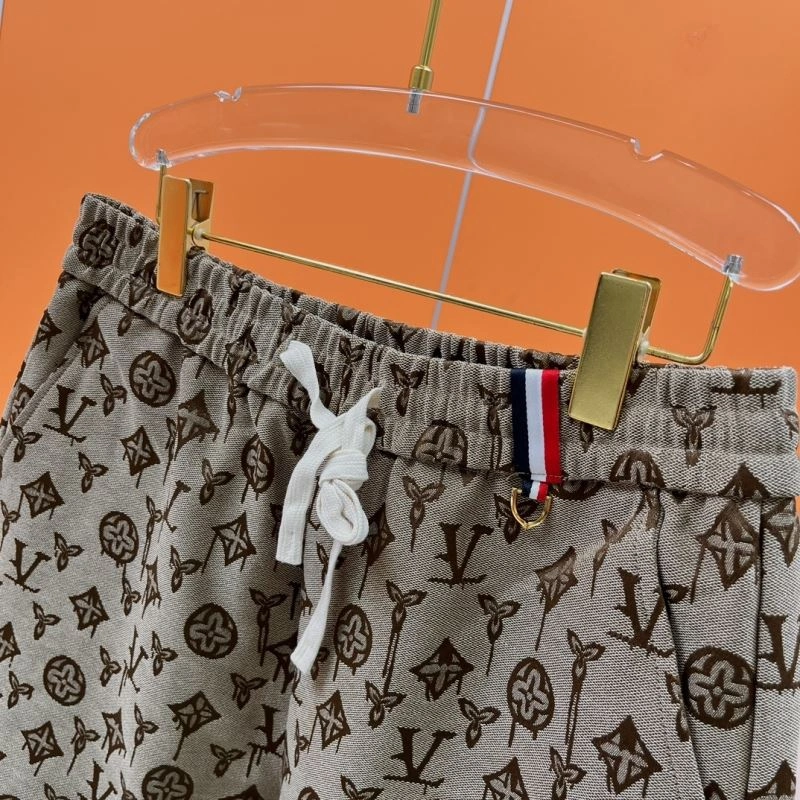 Louis Vuitton Short Pants Casual 137350