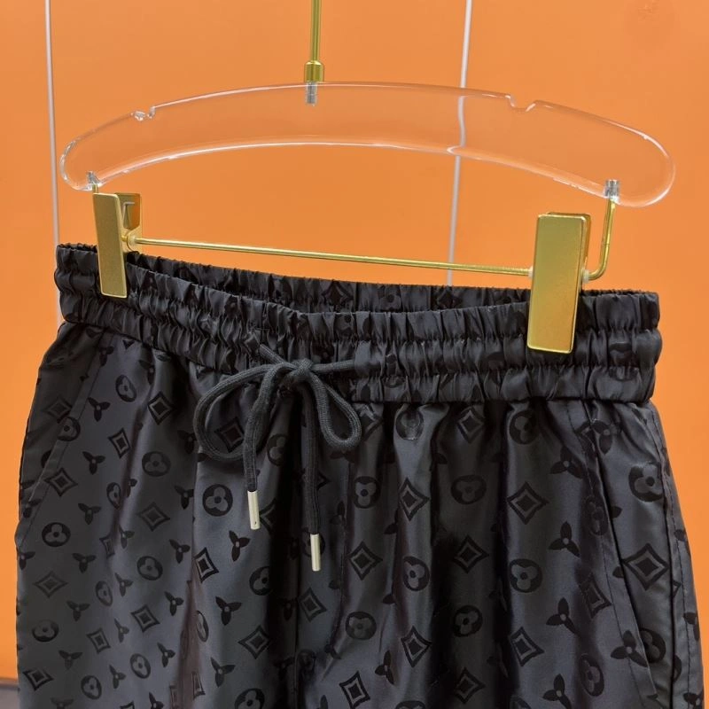 Attractive Louis Vuitton Short Pants 137346