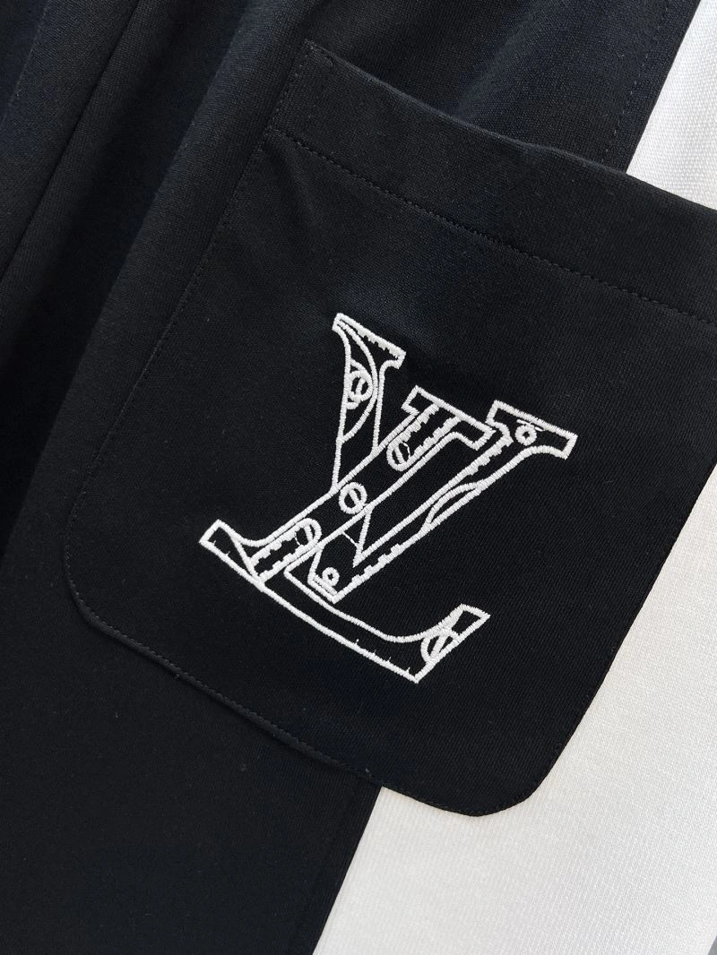 Casual Louis Vuitton Short Pants 136457