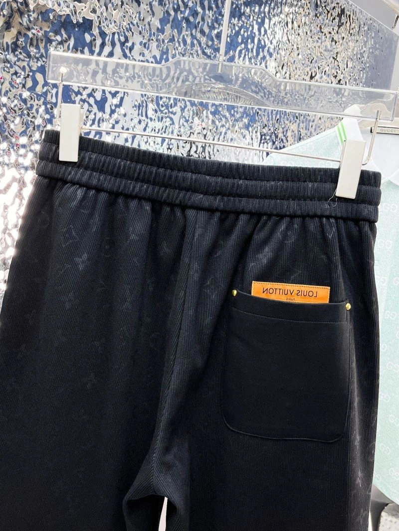 Louis Vuitton Short Pants WeatherProof 136451