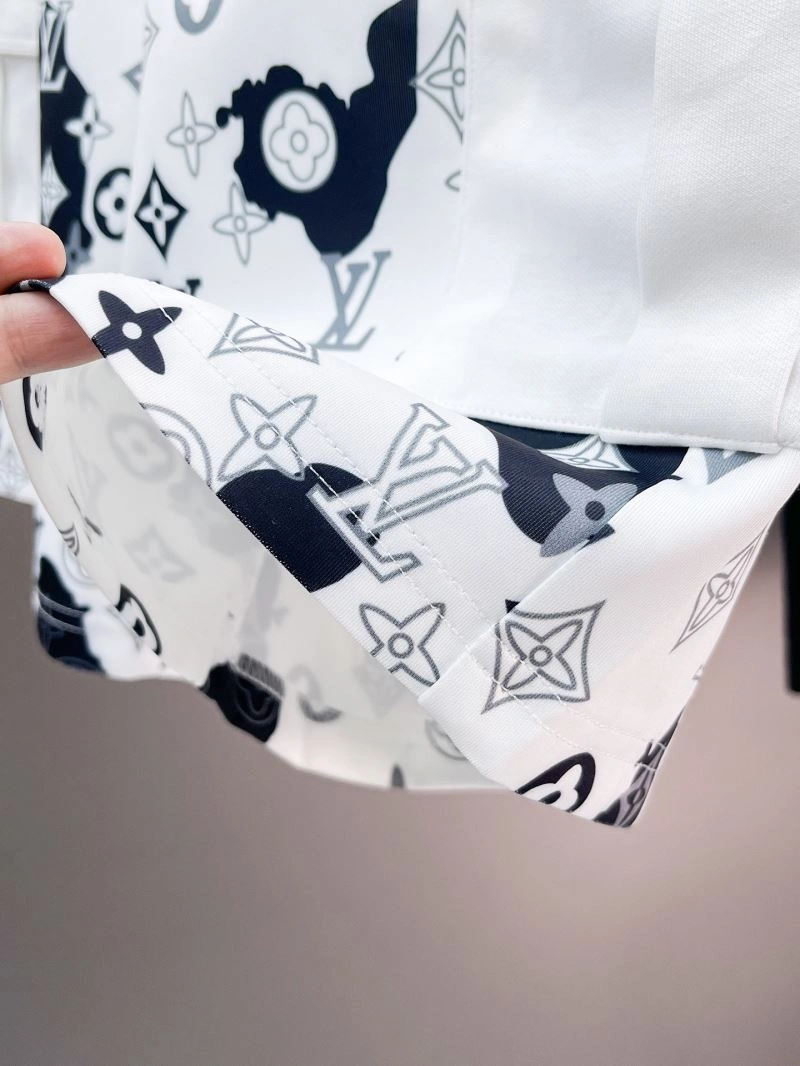 HighQuality Louis Vuitton Short Pants 136449