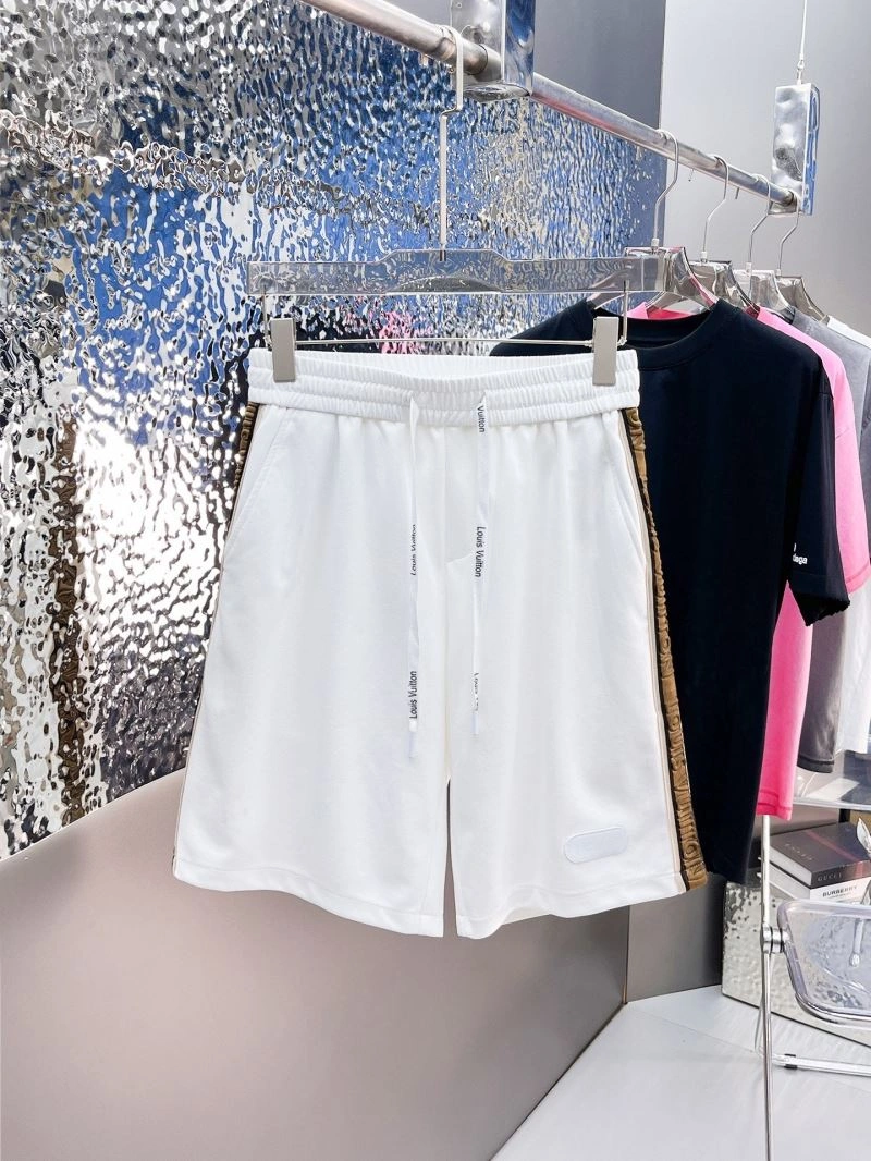 Minimalist Louis Vuitton Short Pants 136445