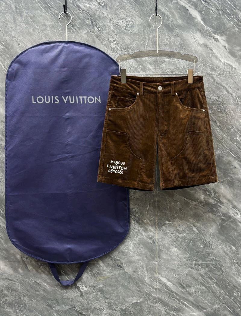 Louis Vuitton Short Pants WeatherProof 136448