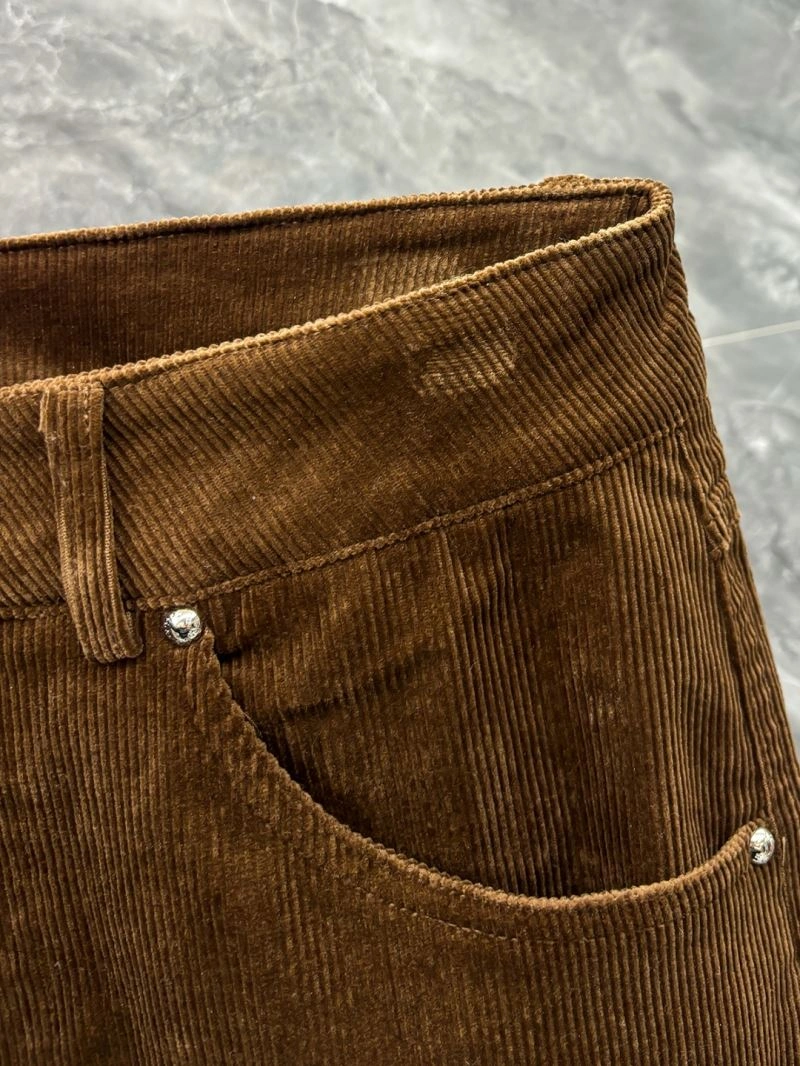 Louis Vuitton Short Pants WeatherProof 136448