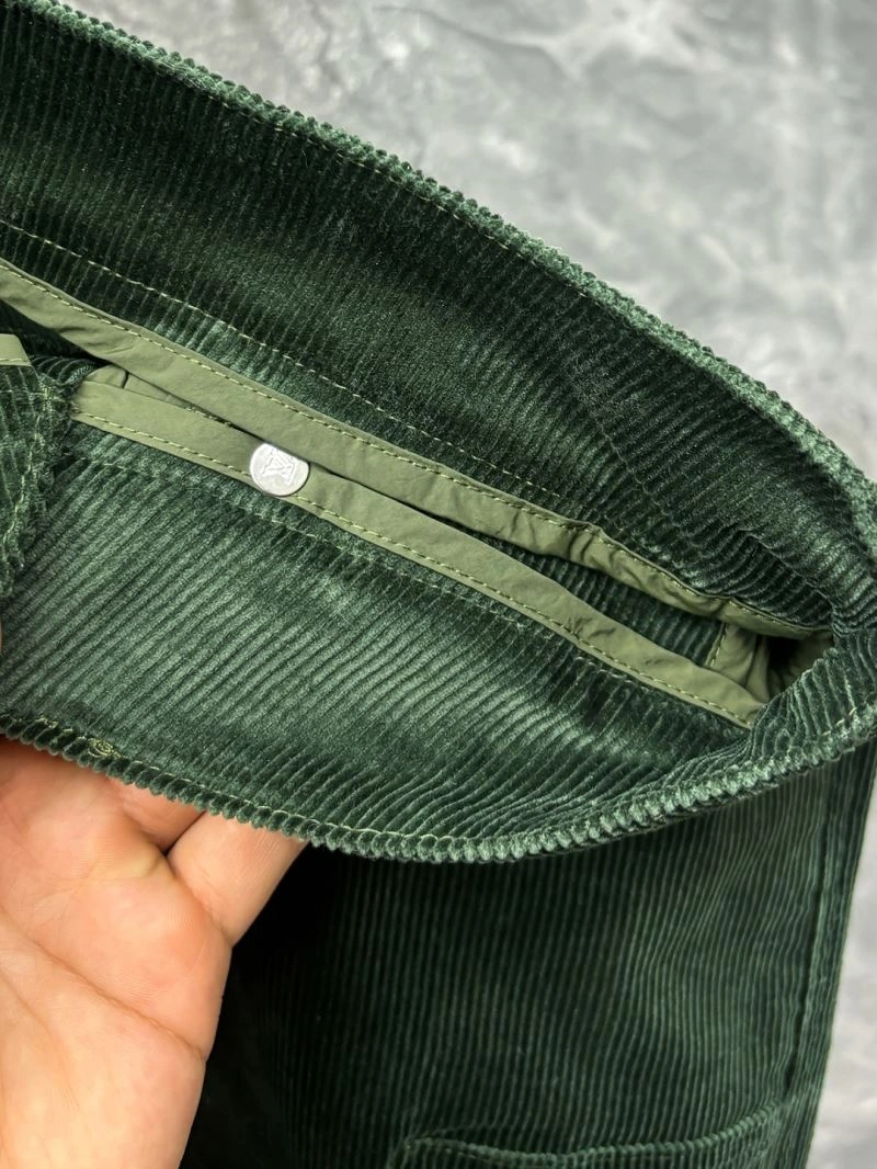 MultiPurpose Louis Vuitton Short Pants 136446
