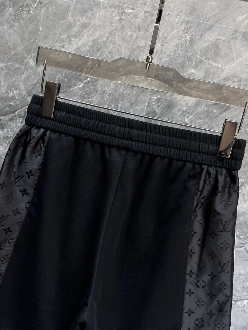 EasyMatch Louis Vuitton Short Pants 136440