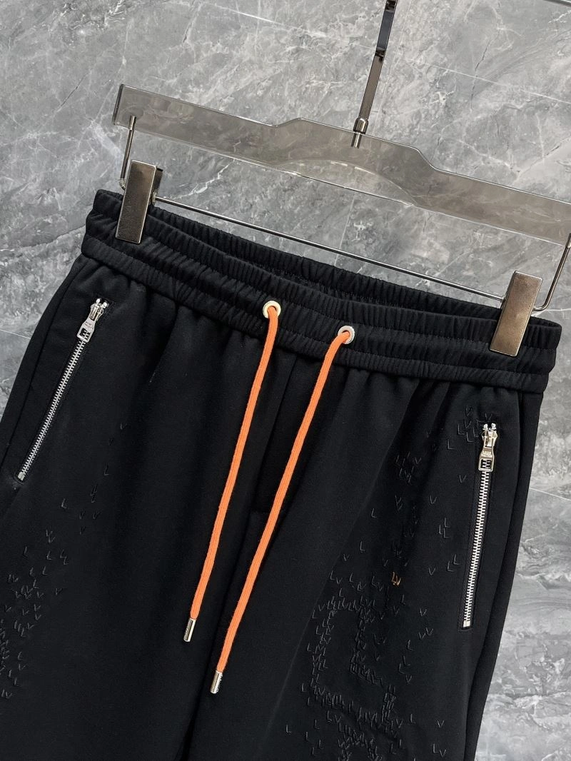 Resilient Louis Vuitton Short Pants 136439
