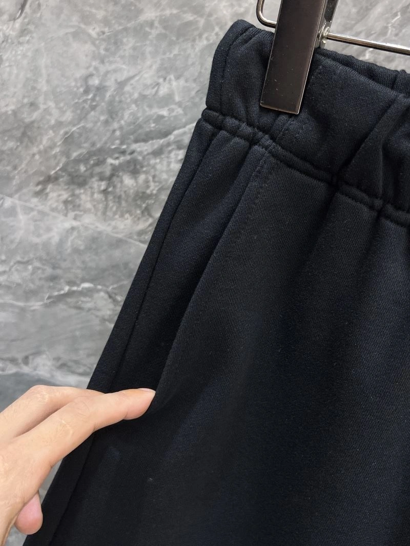 Modern Louis Vuitton Short Pants 136444
