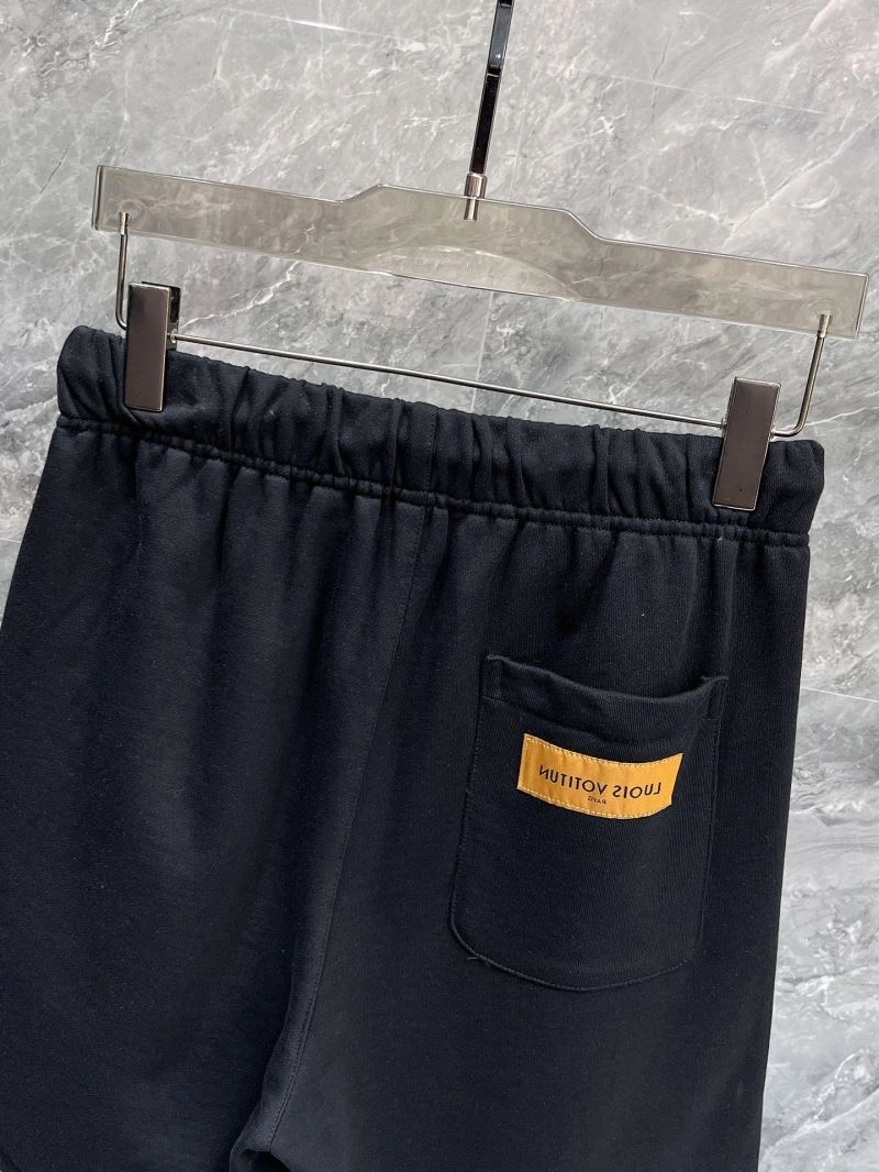 Modern Louis Vuitton Short Pants 136444