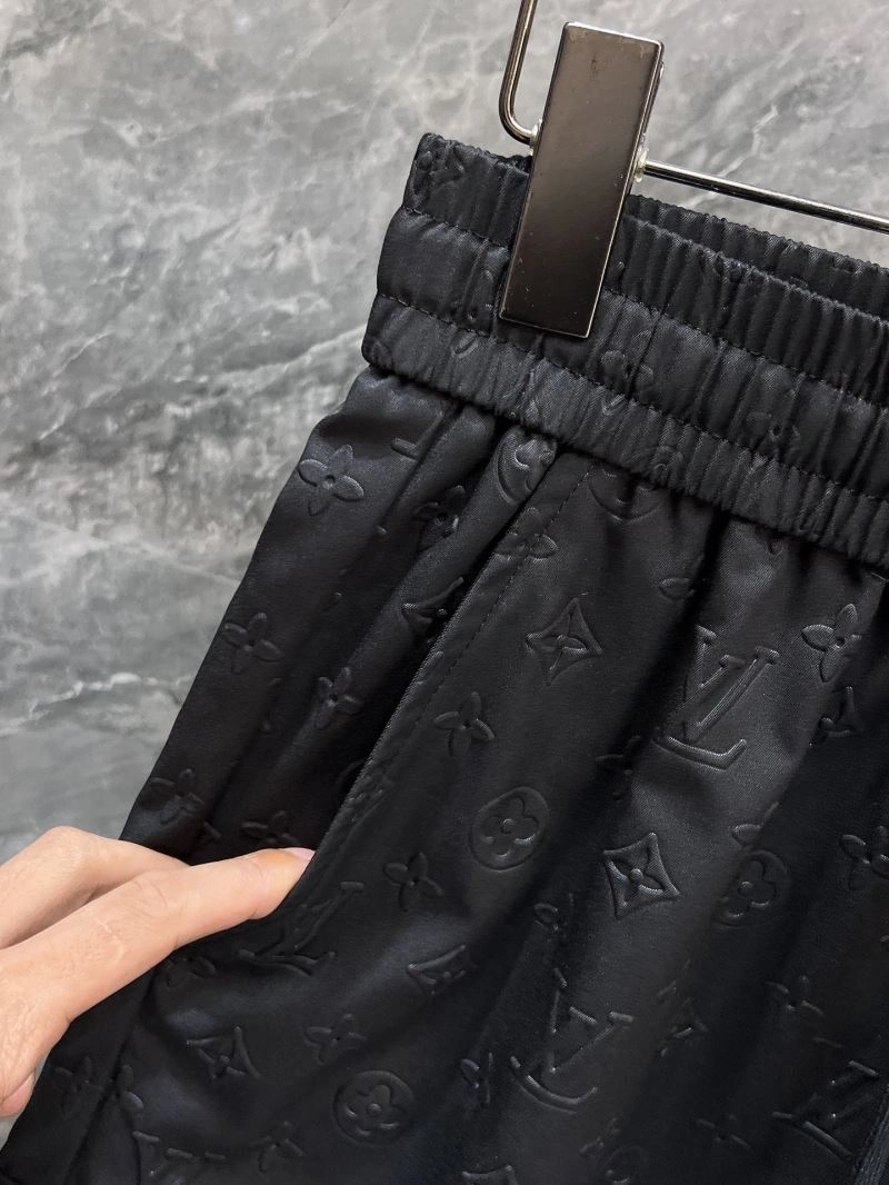 WrinkleFree Louis Vuitton Short Pants 136429