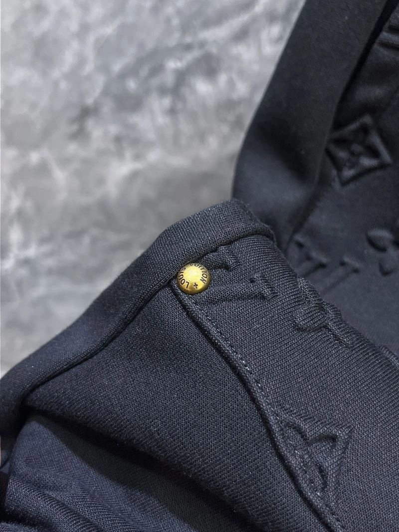 Louis Vuitton Short Pants GoAnywhere 136419