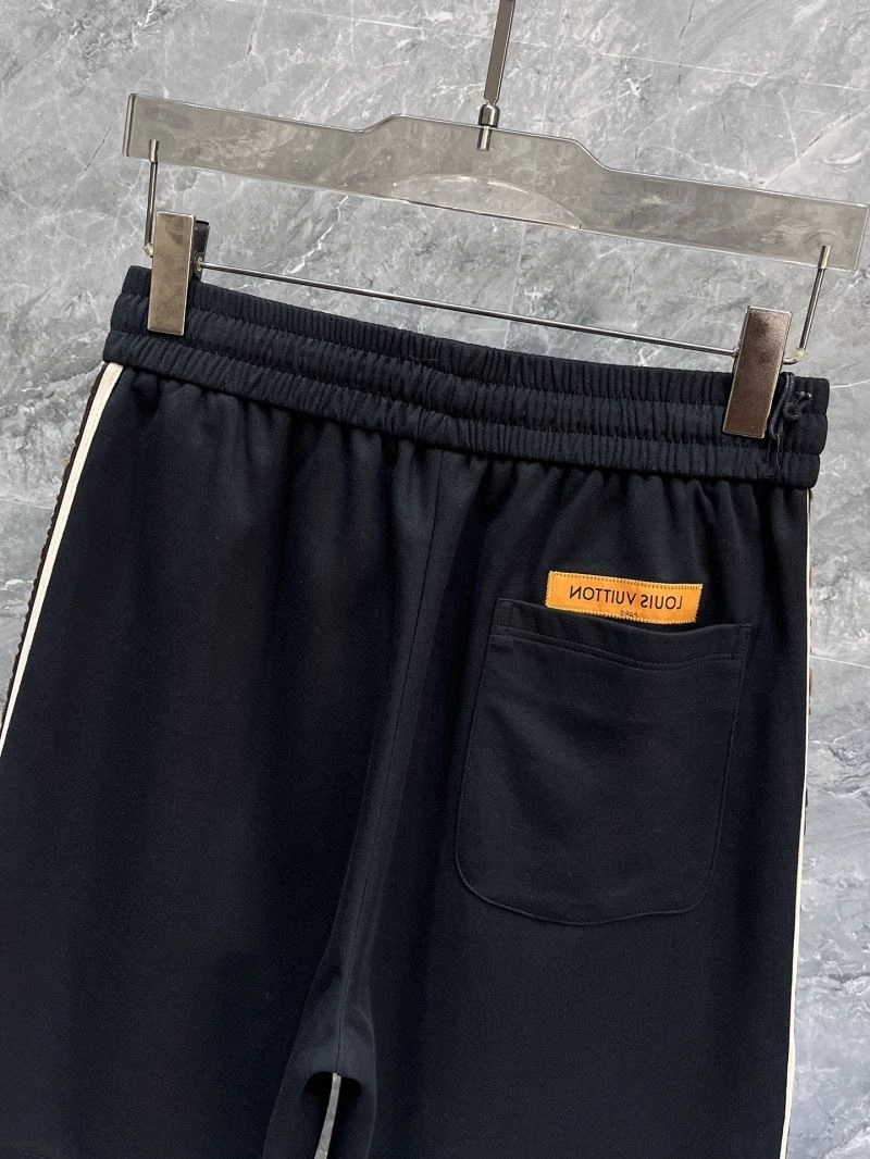 Louis Vuitton Short Pants DailyWear 136421