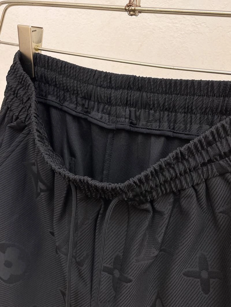 Stylish Louis Vuitton Short Pants 136415