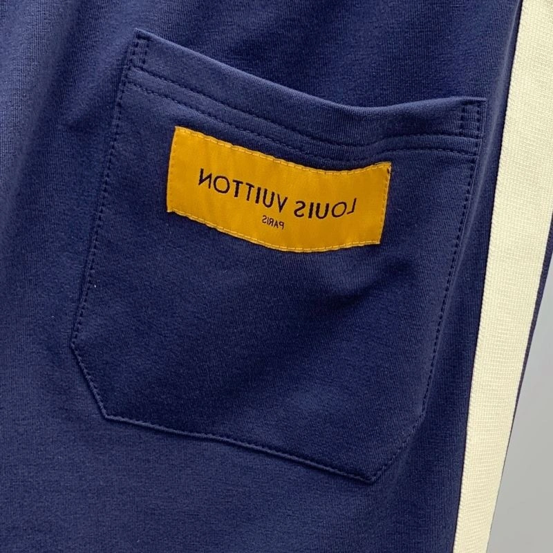 Thermal Louis Vuitton Short Pants 136410