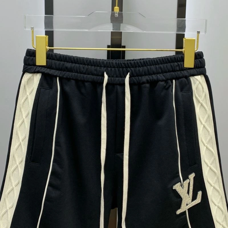 Louis Vuitton Short Pants Soft 136406