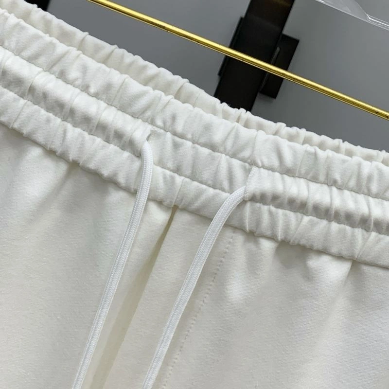 Modern Louis Vuitton Short Pants 136404
