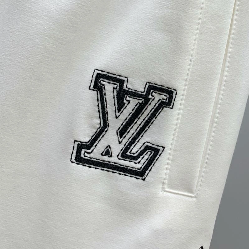 Modern Louis Vuitton Short Pants 136404