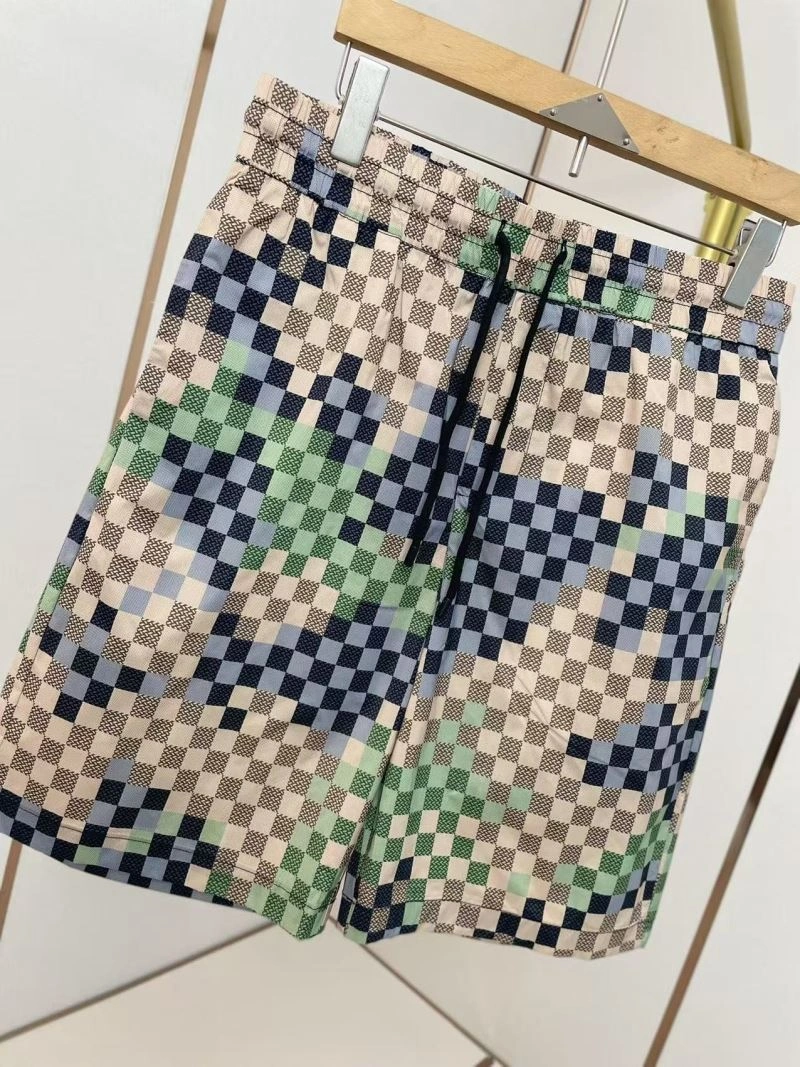 ComfortFit Louis Vuitton Short Pants 136383