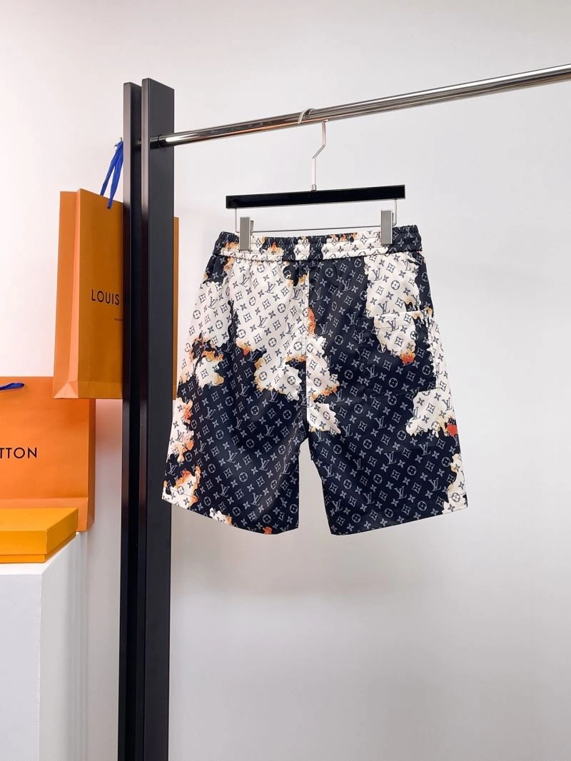 Trendsetting Louis Vuitton Short Pants 136382