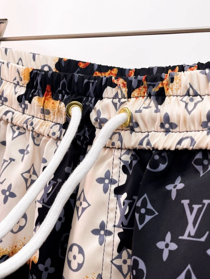 Trendsetting Louis Vuitton Short Pants 136382