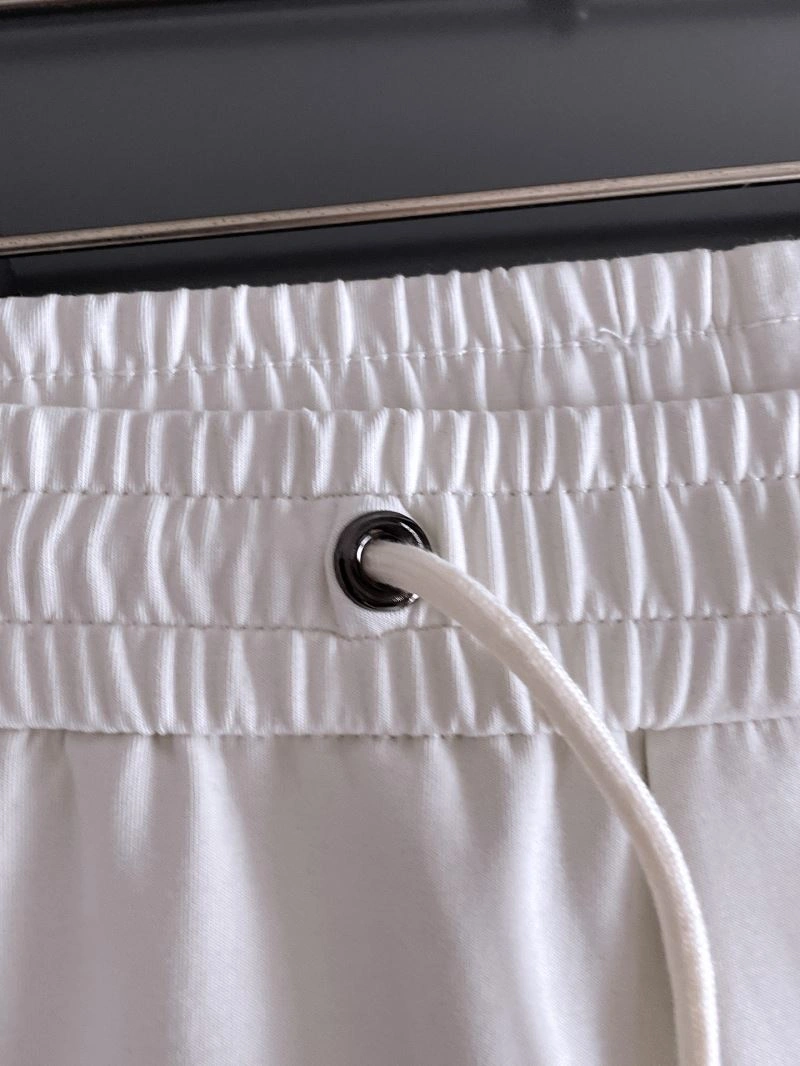 Louis Vuitton Short Pants Upgraded 136403