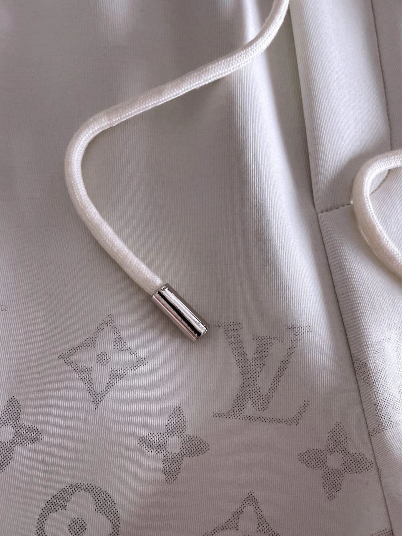 Louis Vuitton Short Pants Upgraded 136403