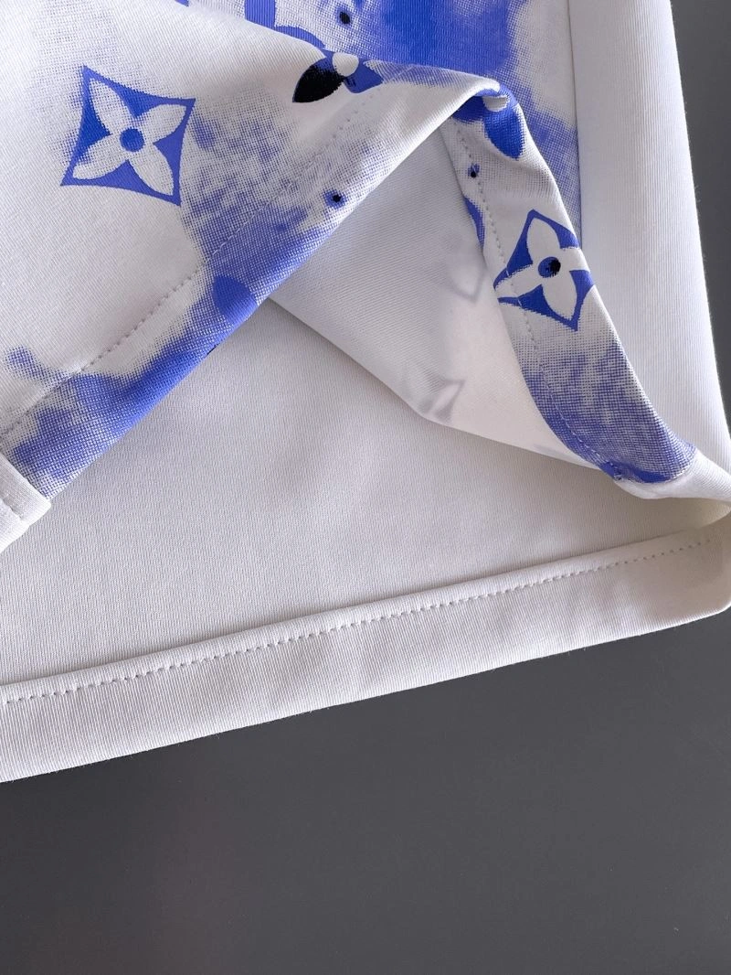 Compact Louis Vuitton Short Pants 136393