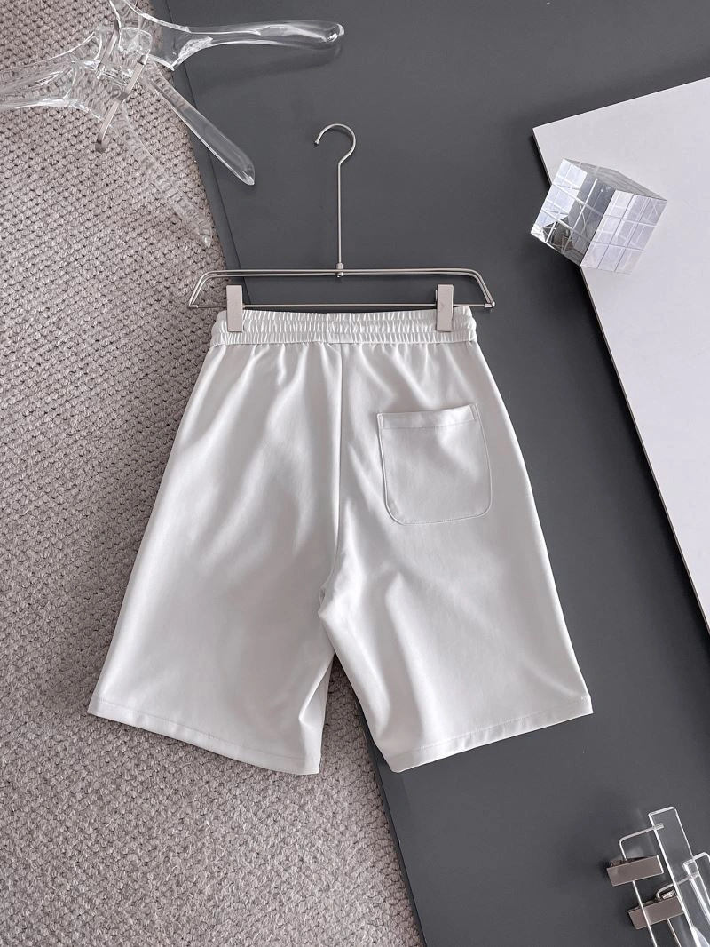 Compact Louis Vuitton Short Pants 136393