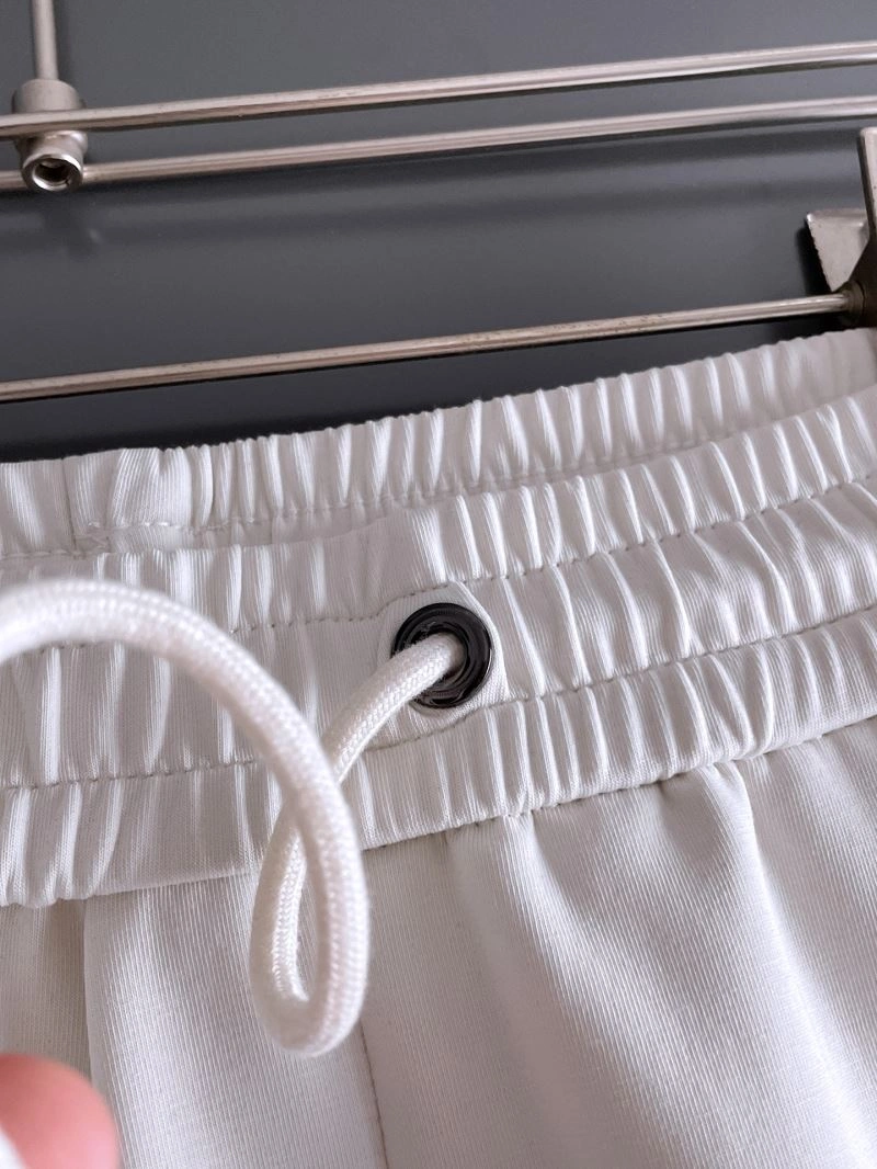 Compact Louis Vuitton Short Pants 136393
