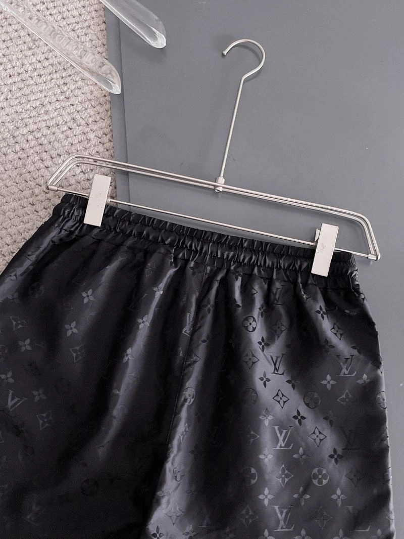 SunProtective Louis Vuitton Short Pants 136402