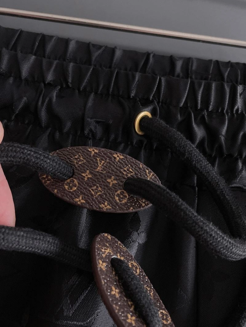 SunProtective Louis Vuitton Short Pants 136402