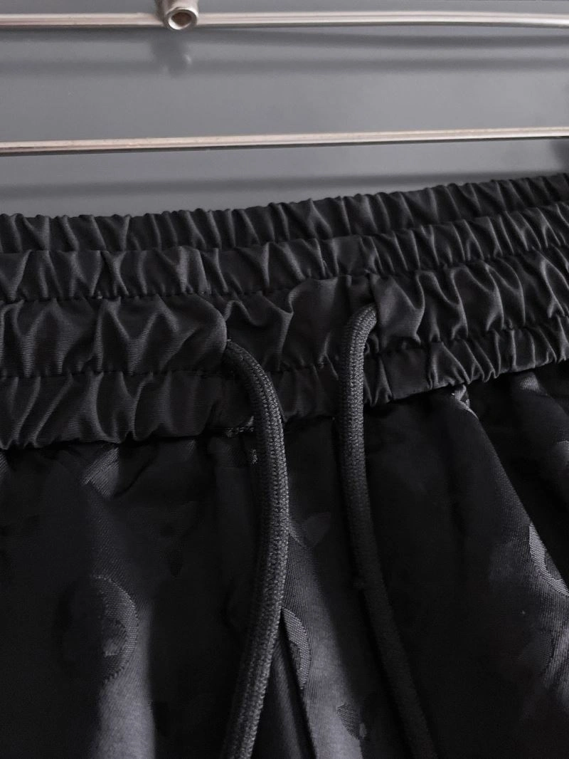 Louis Vuitton Short Pants WeatherProof 136396