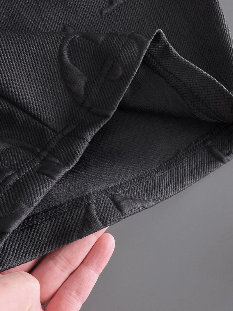 Louis Vuitton Short Pants OdorResistant 136378