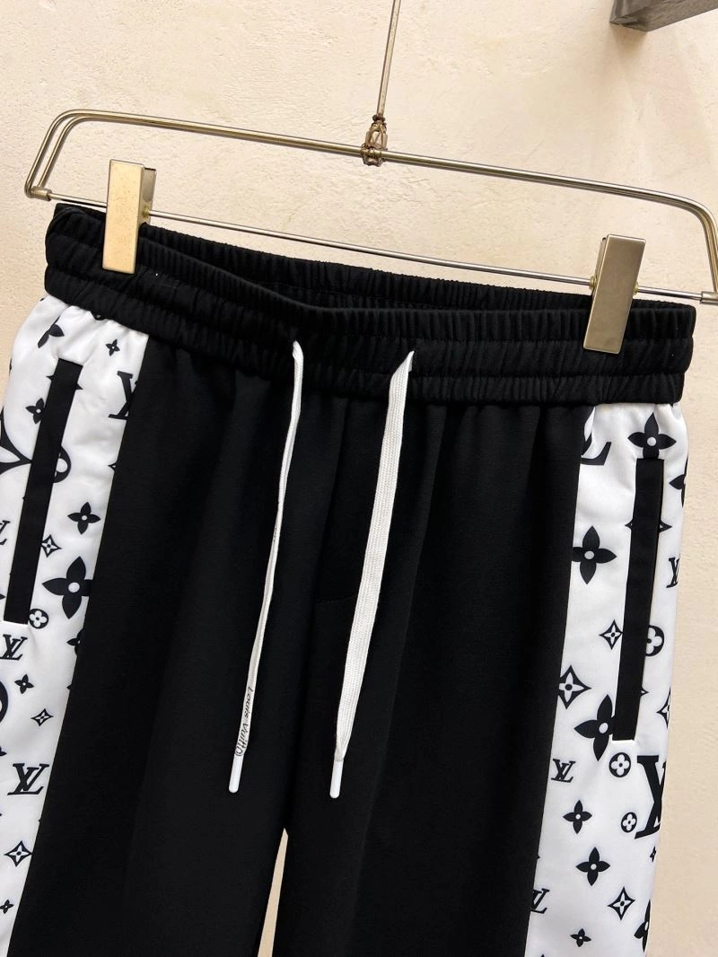 Louis Vuitton Short Pants Contemporary 136376