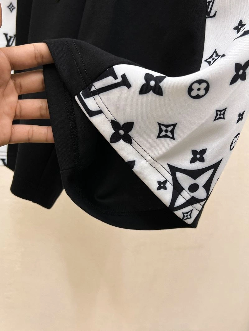 Louis Vuitton Short Pants Contemporary 136376