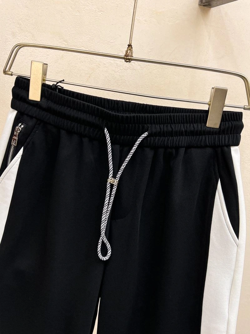 Louis Vuitton Short Pants ModernLook 136375