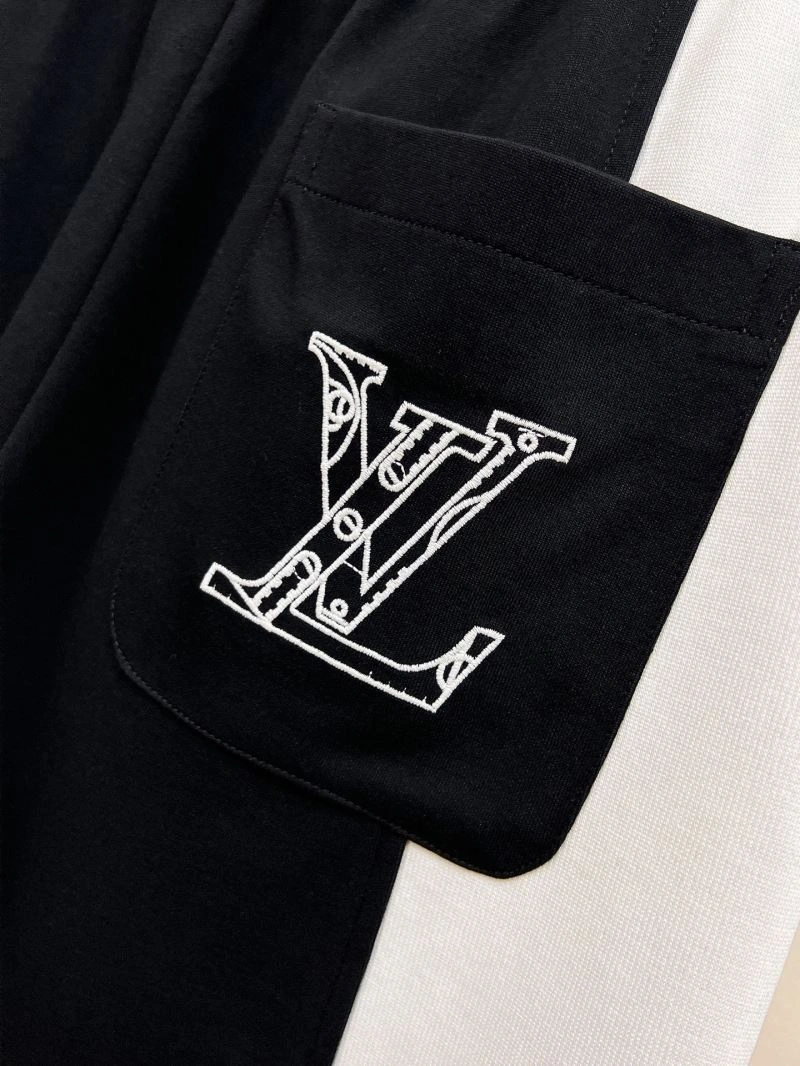 Louis Vuitton Short Pants ModernLook 136375