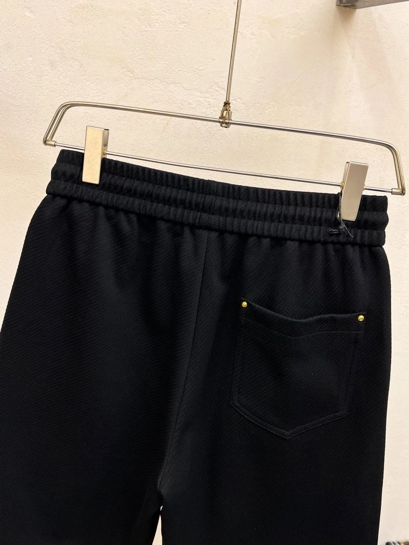 FlexibleFit Louis Vuitton Short Pants 136370