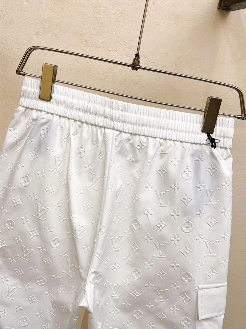Louis Vuitton Short Pants Soft 136374