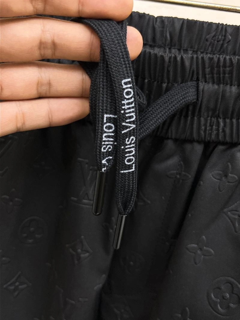 Attractive Louis Vuitton Short Pants 136371