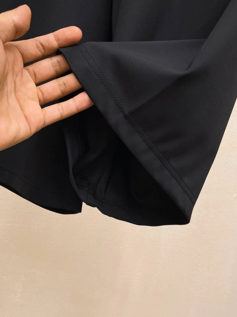 Vibrant Louis Vuitton Short Pants 136365