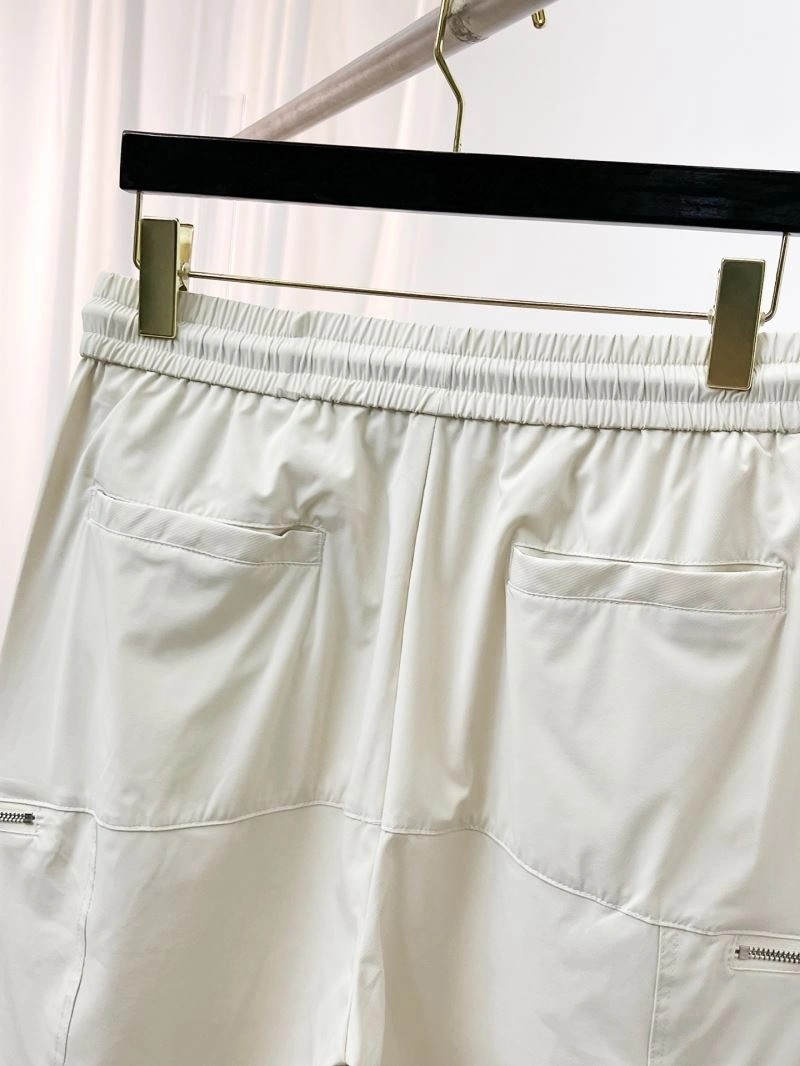 Elegant Louis Vuitton Short Pants 136345