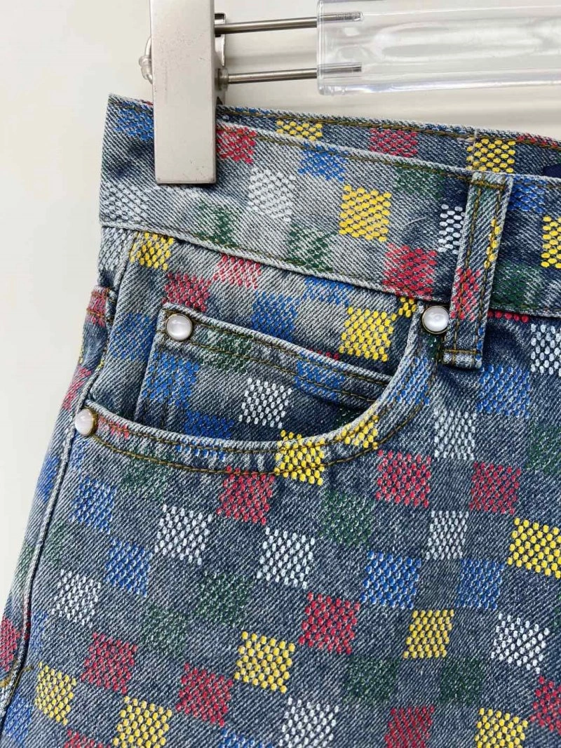 Packable Louis Vuitton Short Pants 131041