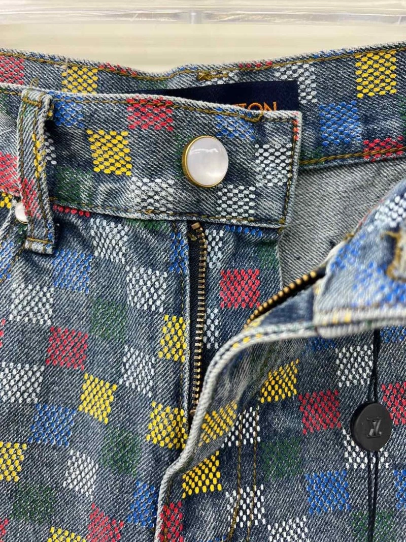 Packable Louis Vuitton Short Pants 131041