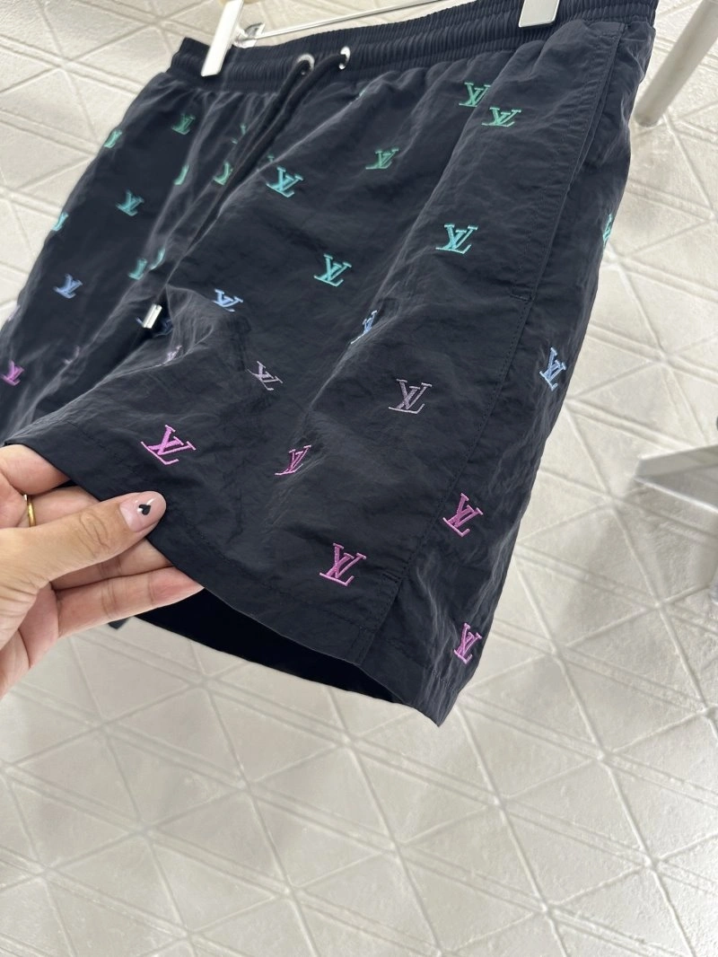 Timeless Louis Vuitton Short Pants 131031