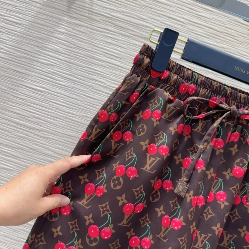 Louis Vuitton Short Pants Seasonal 131035