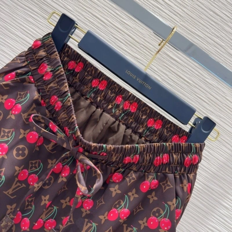 Louis Vuitton Short Pants Seasonal 131035