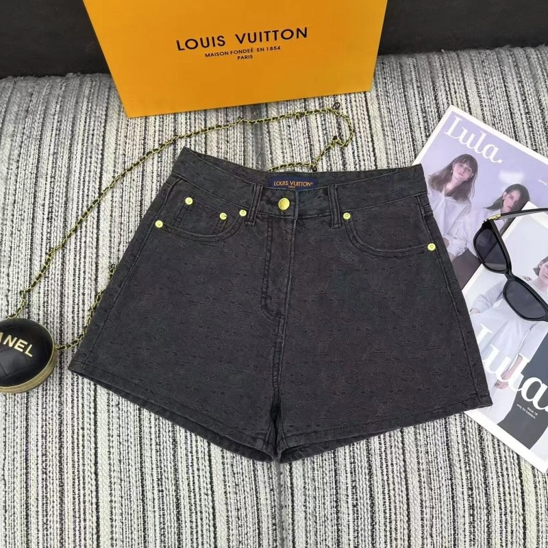 Louis Vuitton Short Pants WeatherProof 131044